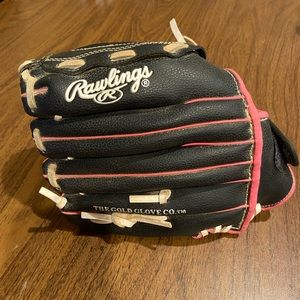 Girls Softball Mitt